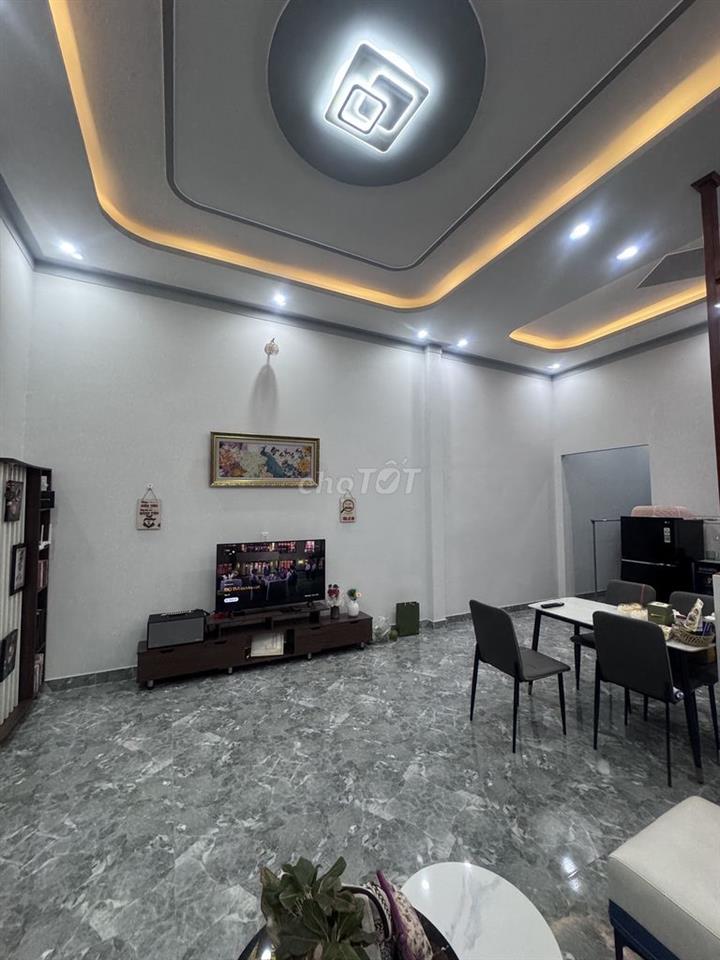 Nhượng lại căn nhà đang ở do thay đổi công việc