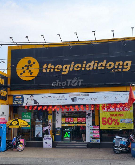 Mặt bằng ngã tư Thế Giới Di Động đang thuê cuối tháng 9 trả