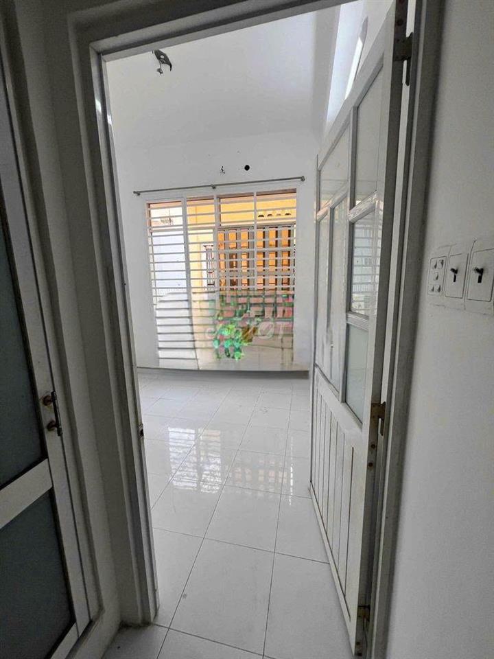 [NHÀ NC] Hẻm 3M Huỳnh Văn Bánh 1 Trệt 3 Lầu 3PN Sân thượng 