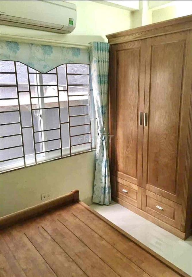 10 Triệu - 2 oto tránh - 3 Ngủ - Trương Định cho thuê nguyên căn