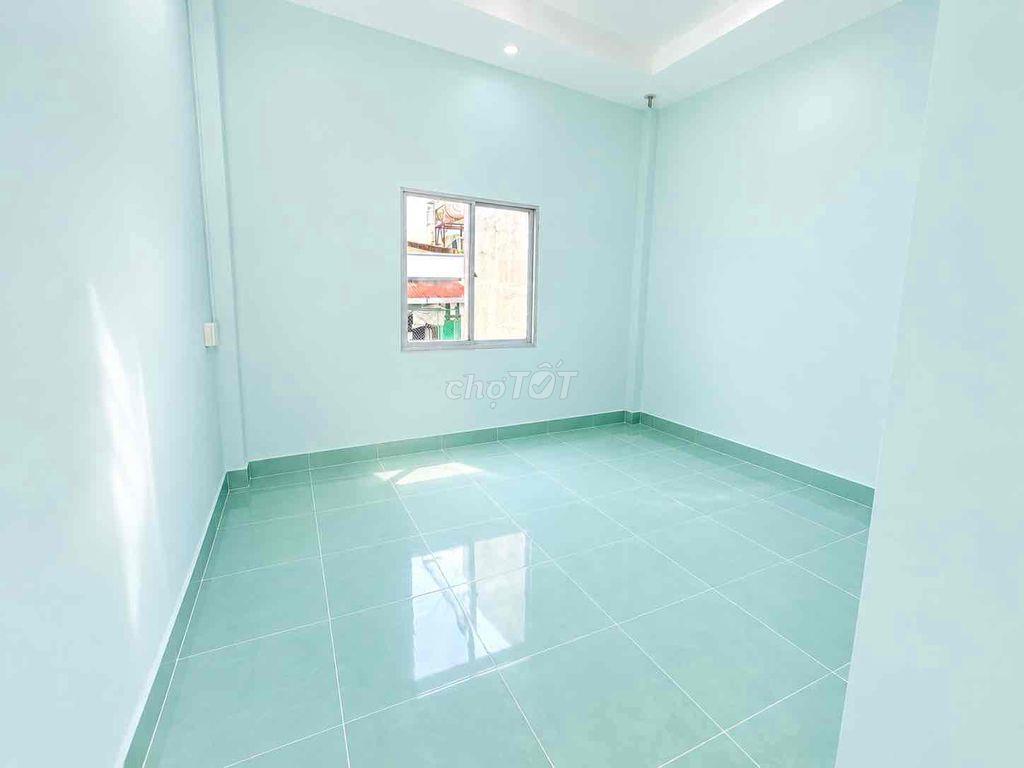 HÀNG HIẾM - Nguyên Tầng trong nhà trung tâm q7 - rộng 50m2 giá rẻ