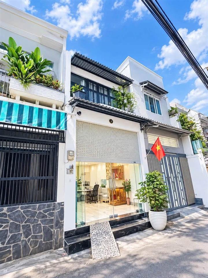 NHÀ 2 MẶT TIỀN PHAN VĂN TRỊ -P10 - GÒ VẤP – 50M² (4x12,5M) – Ô TÔ VÀO NHÀ -NỘI THẤT XỊN –