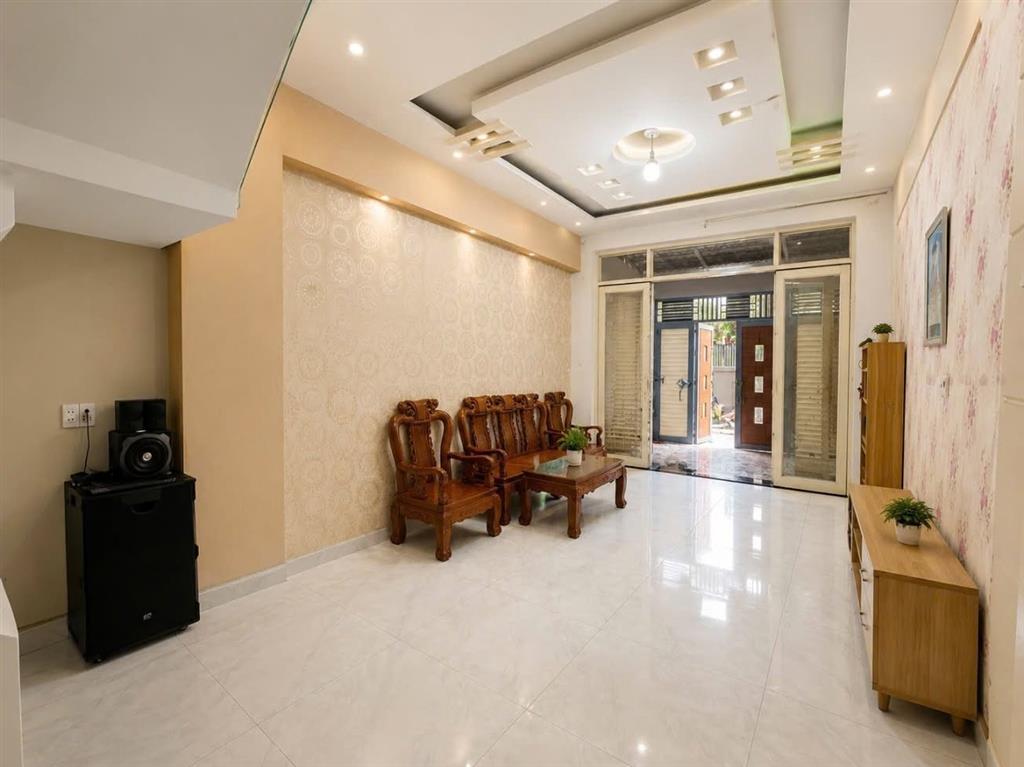 NHÀ 4 TẦNG BTCT – 75M² NỞ HẬU – 5PN 5WC – HẺM Ô TÔ NGUYỄN KIỆM, SÁT BV 175 – NHỈNH 8 TỶ.