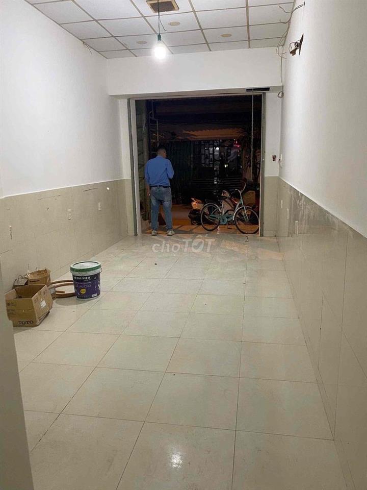 BÁN NHÀ MẶT TIỀN KINH DOANH - CHỢ QUI ĐỨC, BÌNH CHÁNH