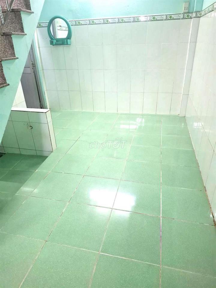 Cho thuê nhà nguyên căn 125m2 gần chợ Vĩnh Lộc