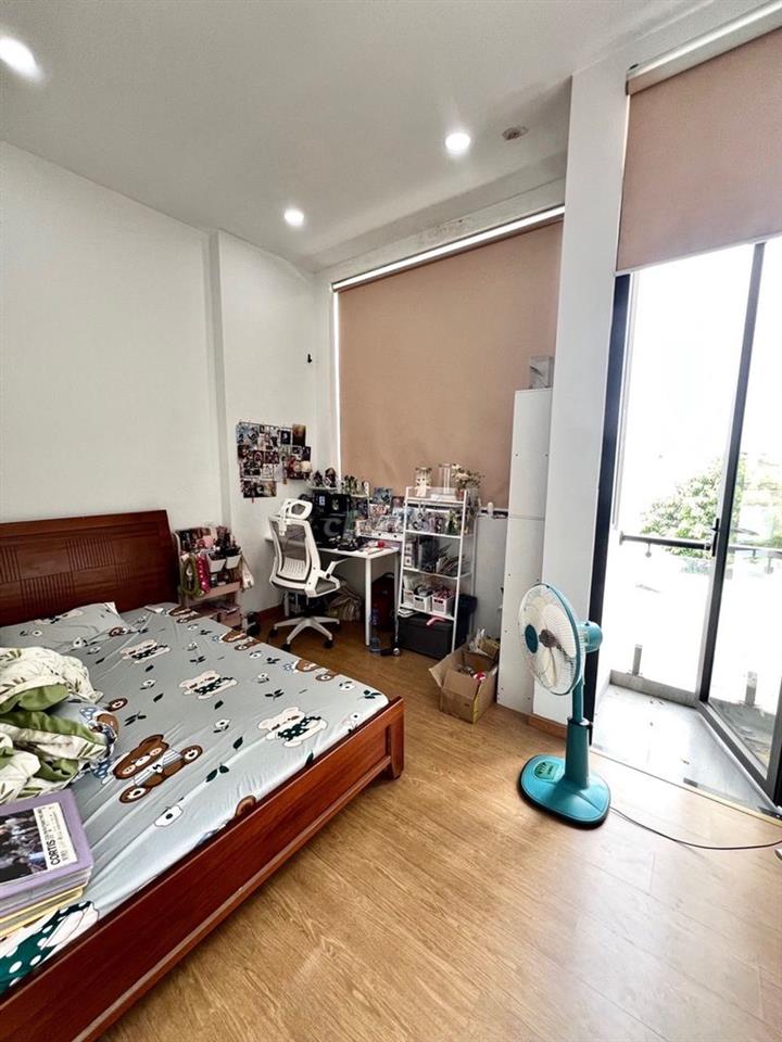 🔥 NHÀ MỚI 4 TẦNG 4 XÃ – SÁT TÂN PHÚ – HẺM 6M – GIÁ 5 TỶ  HƠN XÍU XIU