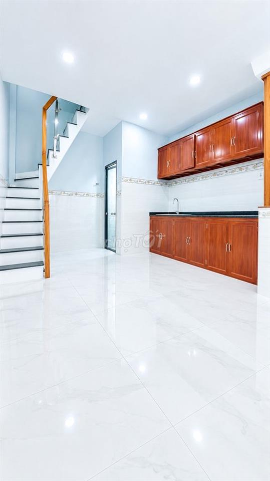 Nhà đẹp ở ngay khu Lê Văn Quới, 4 Xã - 2 tầng BTCT - 32m² Chỉ 3 tỷ xíu
