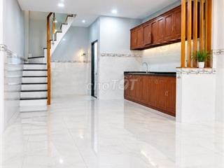 Nhà đẹp ở ngay khu Lê Văn Quới, 4 Xã - 2 tầng BTCT - 32m² Chỉ 3 tỷ xíu