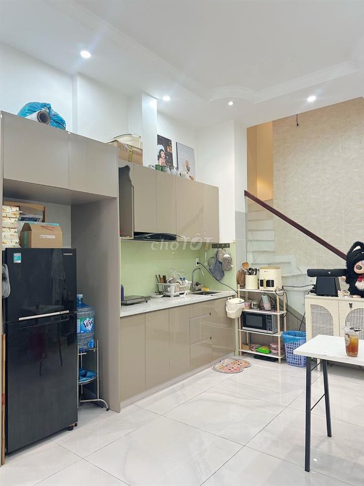 CHO THUÊ NHÀ NGUYÊN CĂN 2PN, 3WC hướng Nam