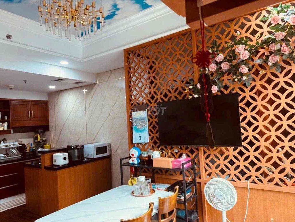 Chính chủ cần bán căn hộ 73m- The Manor cách Q1 900m
