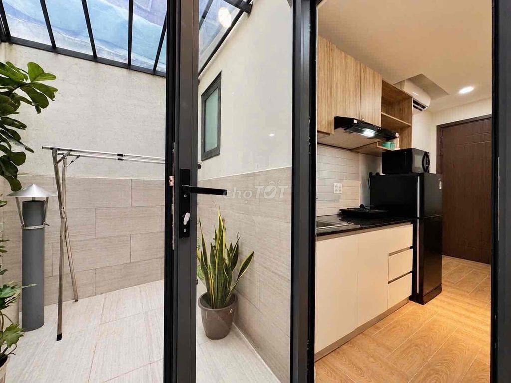 SIÊU PHẨM STUDIO FULL NỘI THẤT MỚI NẰM GẦN PHAN XÍCH LONG, CV GIA ĐỊNH