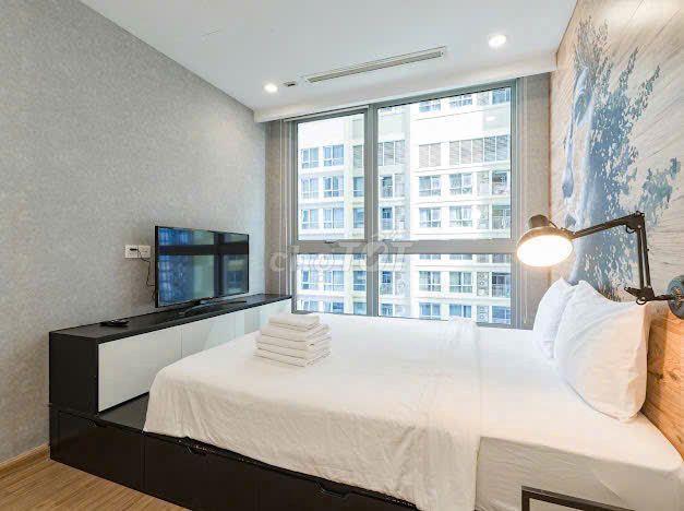 Cho thuê căn hộ 2PN Vinhomes Central Park