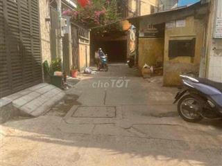 cho thuê nguyên căn nhà đươfng nguyễn xí  bình lợi trung  p13 củ