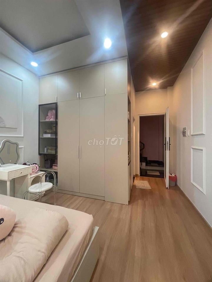 cho thuể nguyên căn  bùi đình tuý p12 củ nay p bình thạnh  20 triệu