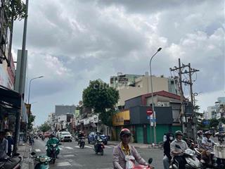 cho thuê nnguyên căn mặt tiền nguyễn kiệm p đức nhuận