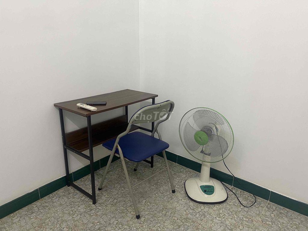 Phòng trọ 2 cửa sổ thoáng