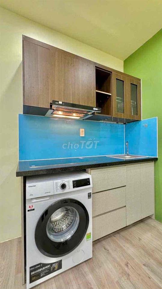cần pass phòng gấp hợp đồng còn 5 tháng
