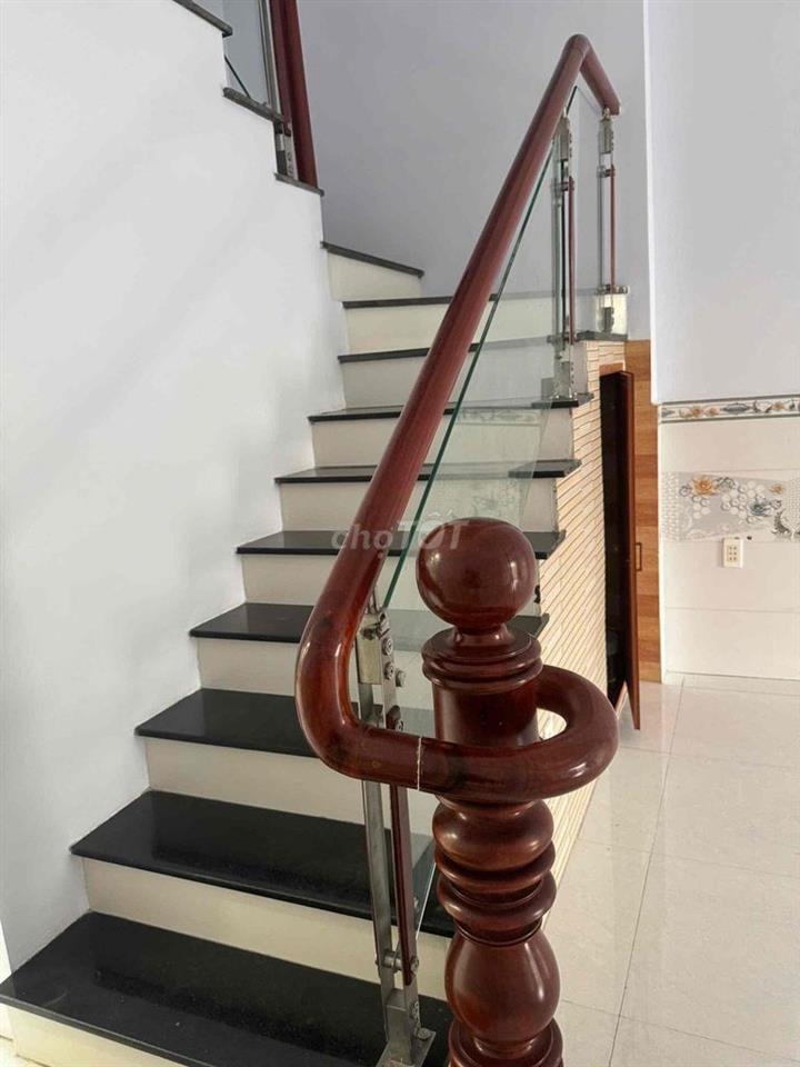 Nhà mới 100% quận 12 chính chủ bán