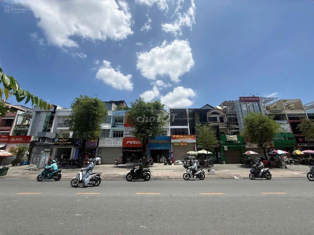 [Mặt Tiền Kinh Doanh] Cách Mạng Tháng tám 5x22m 1T 3 Lầu 6PN