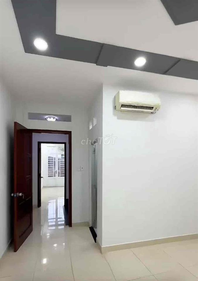 Nhà hẻm xe hơi tại Lê Đức Thọ, Gò Vấp, 4x12, 3 lầu, 5 pn, 7 tỷ TL