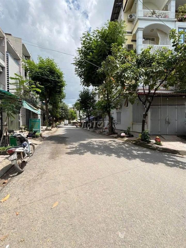 GIÁ TỐT 8,5 TỶ, ĐẤT 65M² TẶNG NHÀ C4 ĐƯỜNG 12M -- SÁT ĐH VĂN LANG 🔥