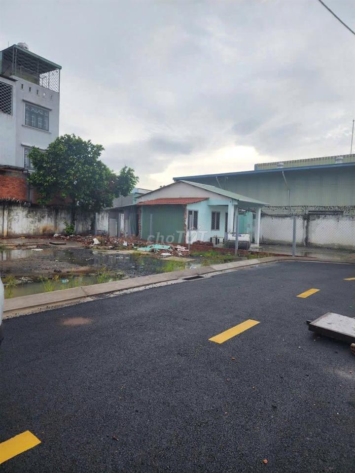 Bán đất tại Vườn Lài, 4,45 tỷ, 68 m2, mặt tiền 10m, ngõ 12m
