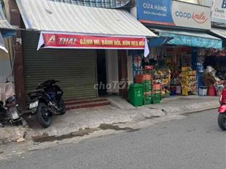 share mặt bằng bán cafe mang đi