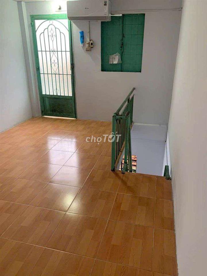Cần cho thuê phòng trọ đường Nguyễn Thái Sơn gần ĐH Văn Lang