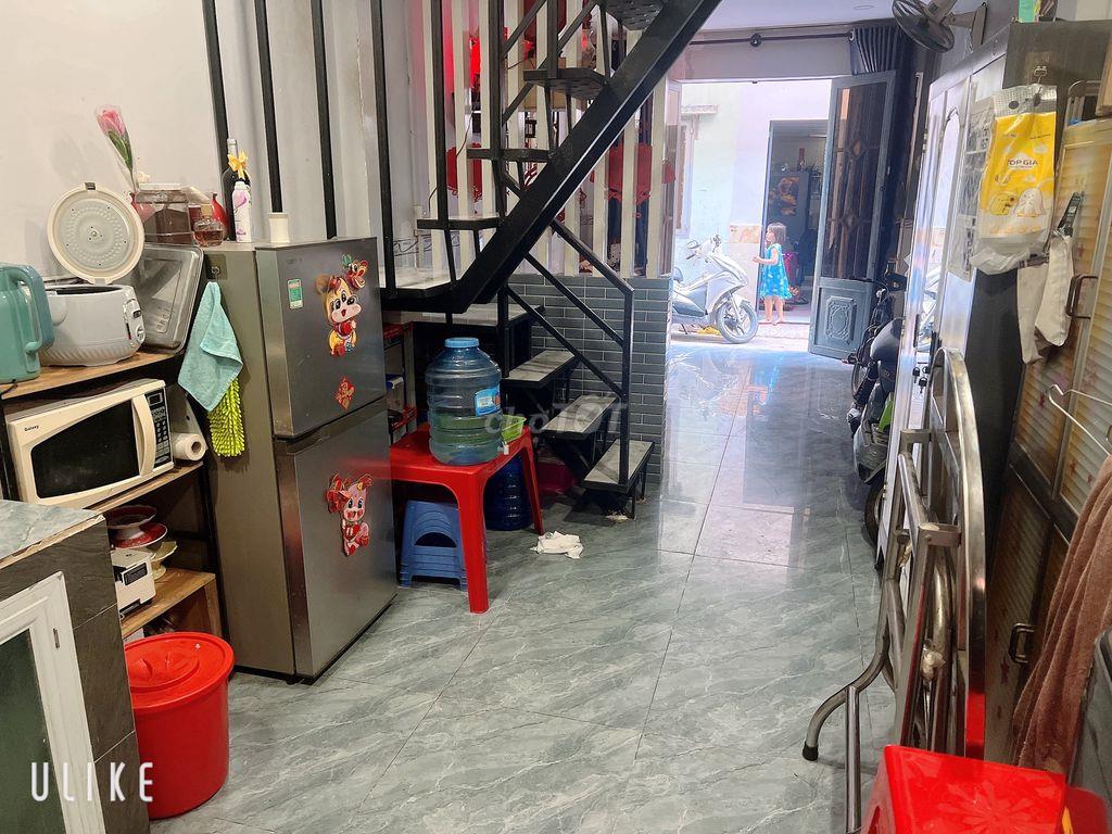 Bán nhà rẻ đông thạnh