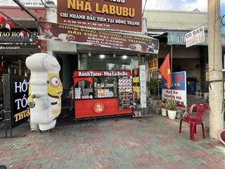SANG QUÁN BÁNH TACOS