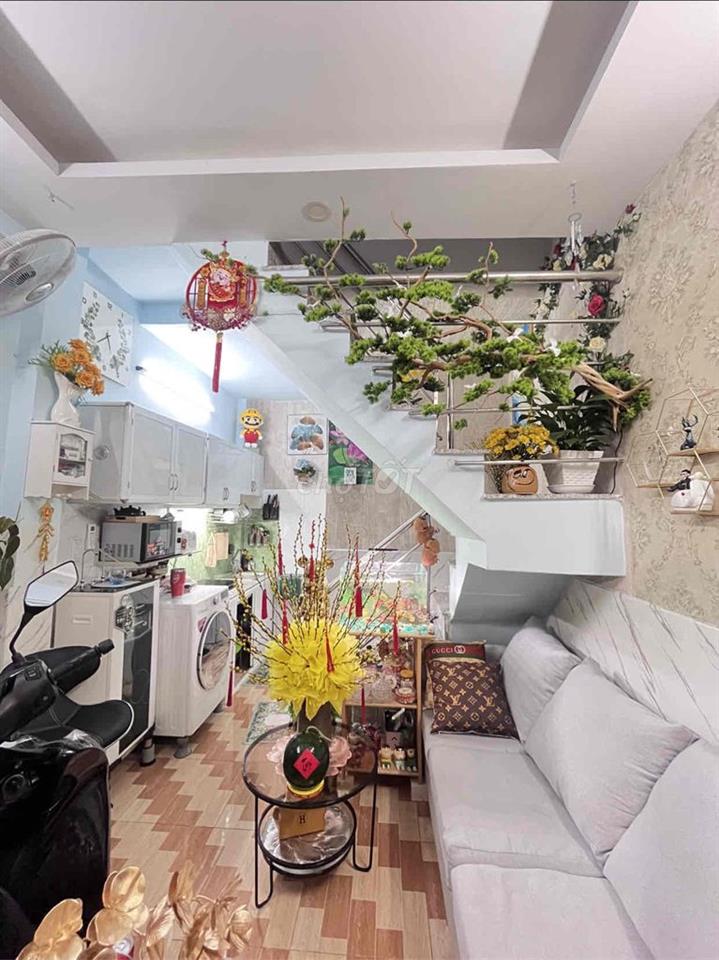 Tìm Chủ Nhân Mới Hữu Duyên