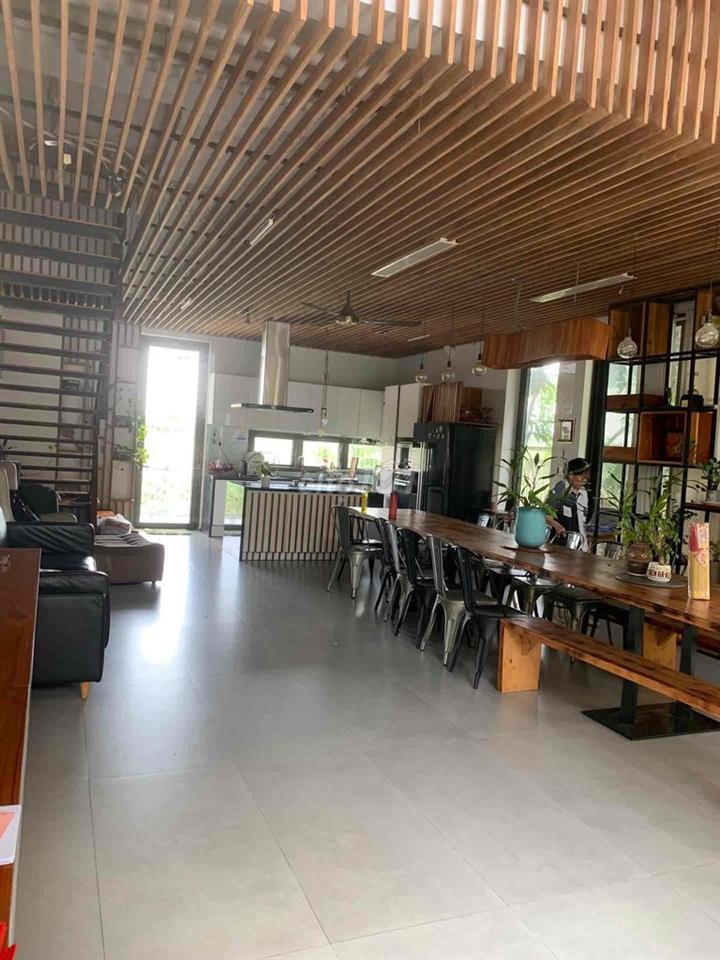 Cho Thuê Biệt Thự 3 Tầng 500 M2 Khu Bve 24/24 Chỉ 35Tr
