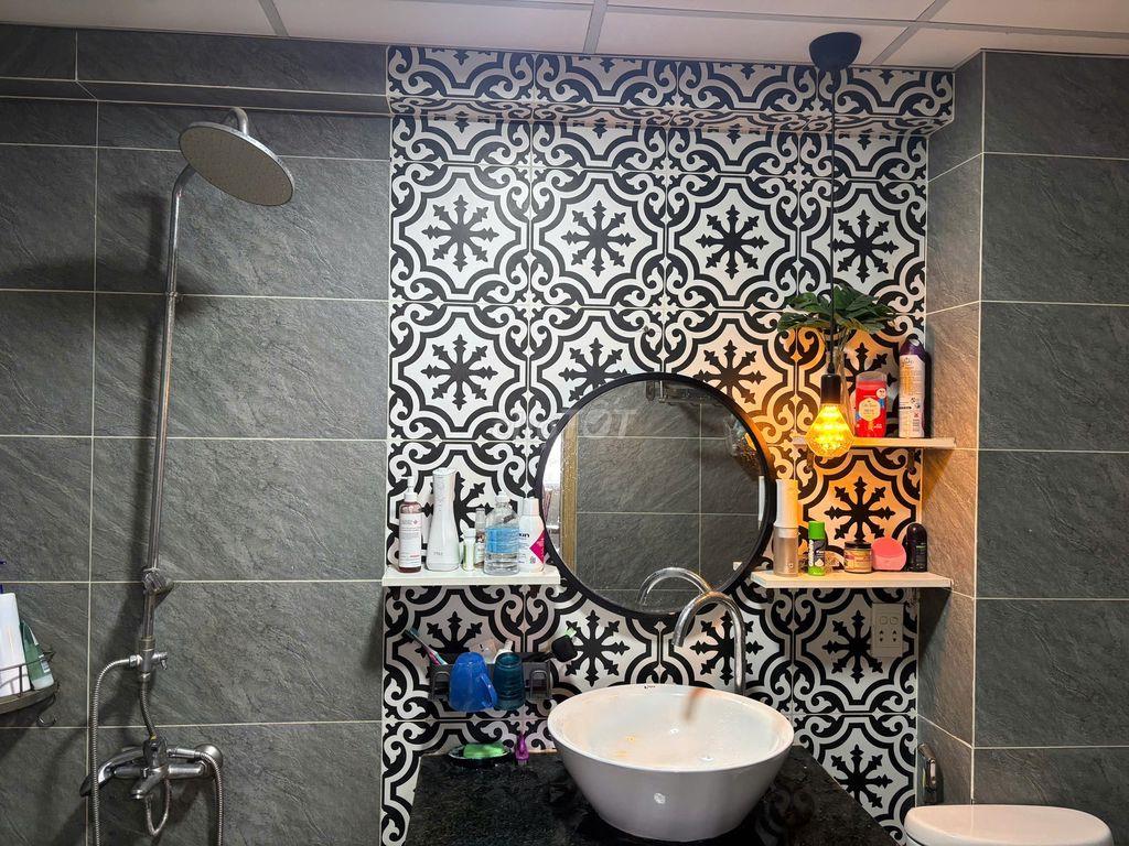 Bán CC Hồ Văn Huê, 56m2 thang bộ 2,7 tỷ VND Phú Nhuận HCM