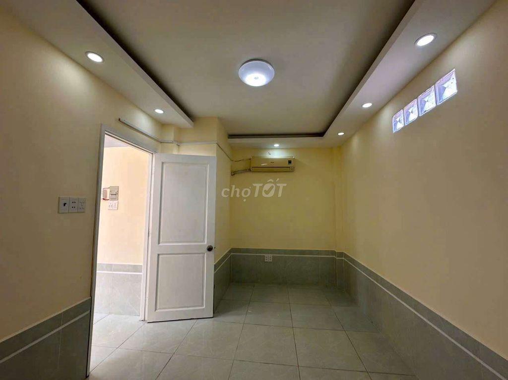 Nhà đẹp trung tâm phú nhuận 