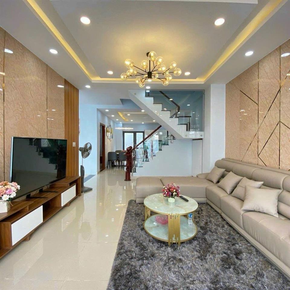 Cho thuê nhà HXH 221/3B Trần Quang Khải, P. Tân Định, Quận 1