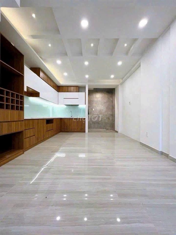 Cho thuê nhà MT 18A Trường Sơn, Phường 15, Quận 10 
