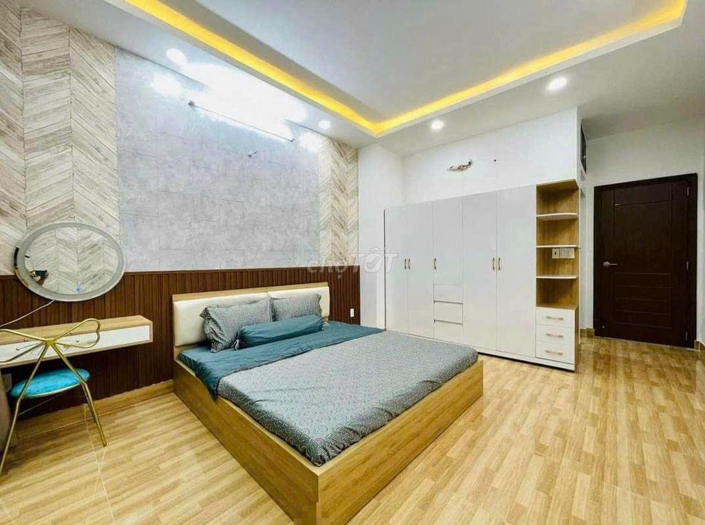 Cho thuê nhà HXH 108/6A Trần Quang Diệu, Phường 14, Quận 3