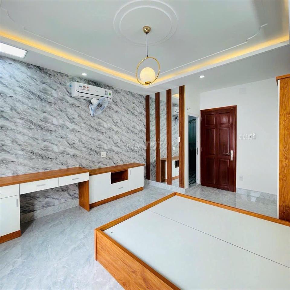 Cho thuê nhà 20/3B Phan Đăng Lưu, P.3, Q.Bình Thạnh