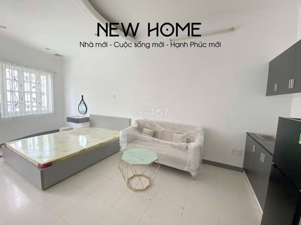 Pass gấp phòng ban công đầy đủ nội thất phường Phú Nhuận
