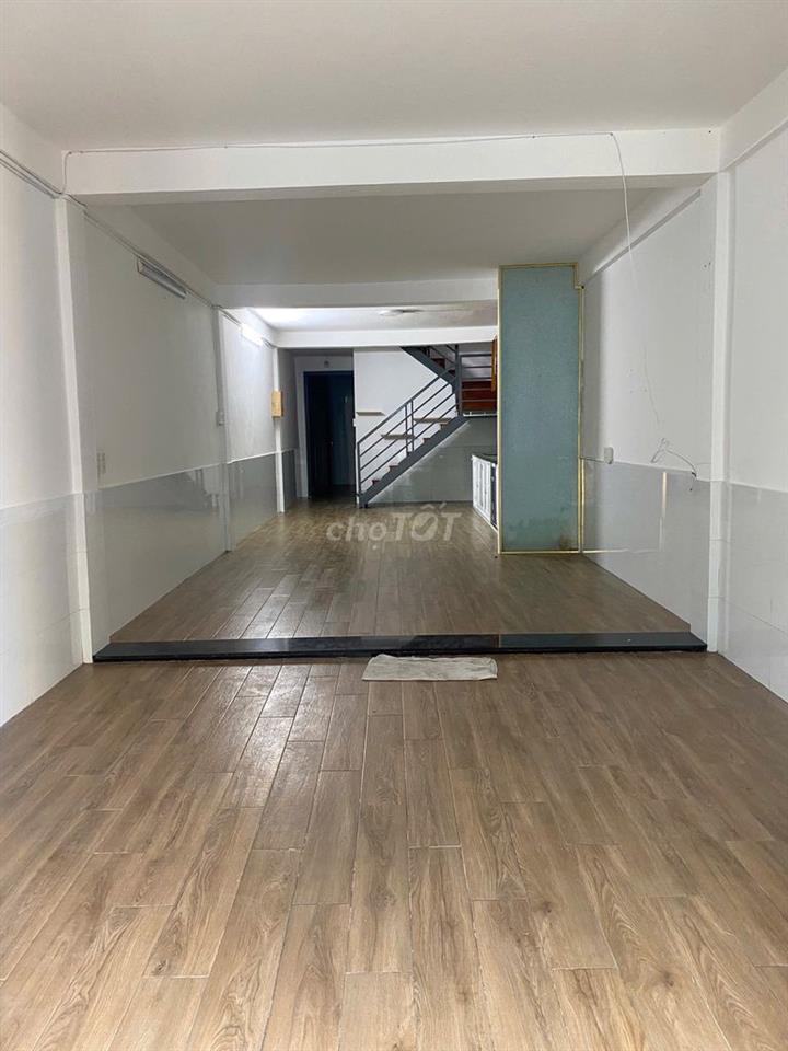 TUYỂN 1 BẠN NAM Ở GHÉP PHÒNG 2 NGƯỜI