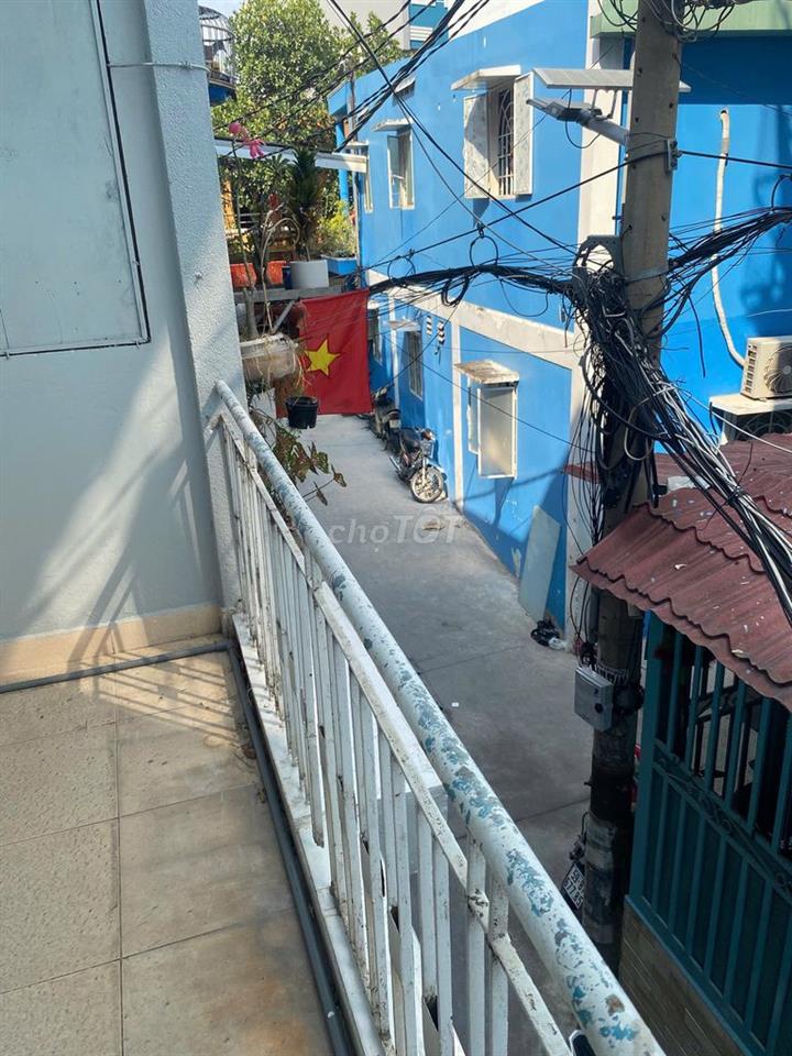 TUYỂN 1 BẠN NAM Ở GHÉP PHÒNG 2 NGƯỜI