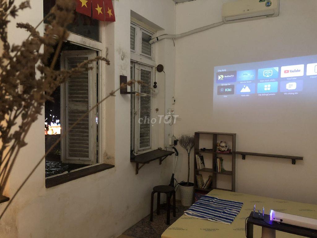 Nhà Nhỏ Quận 1, Đẹp, Đủ trang thiết bị. Cách Nhà Thờ Đức Bà 300m.
