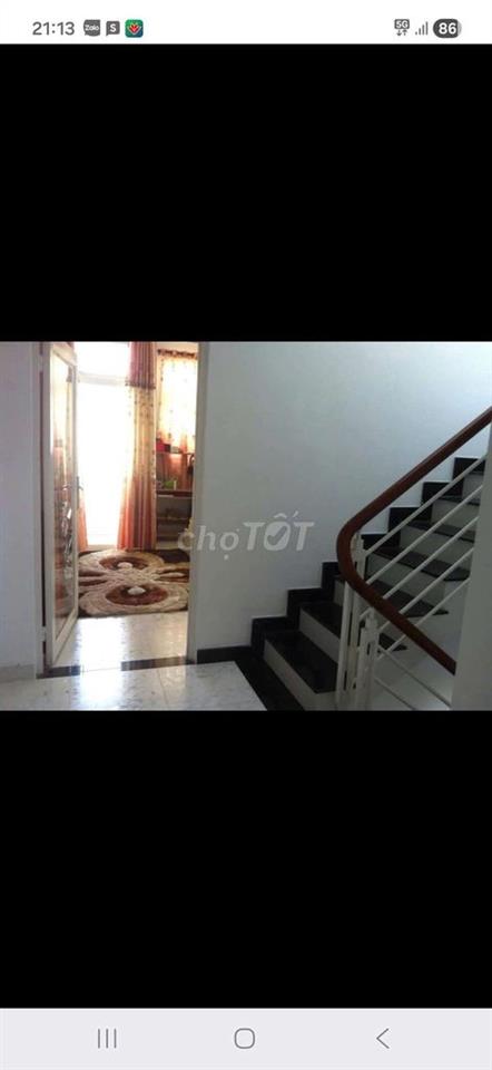 Nhà đúc kiên cố