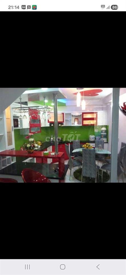 Nhà đúc kiên cố