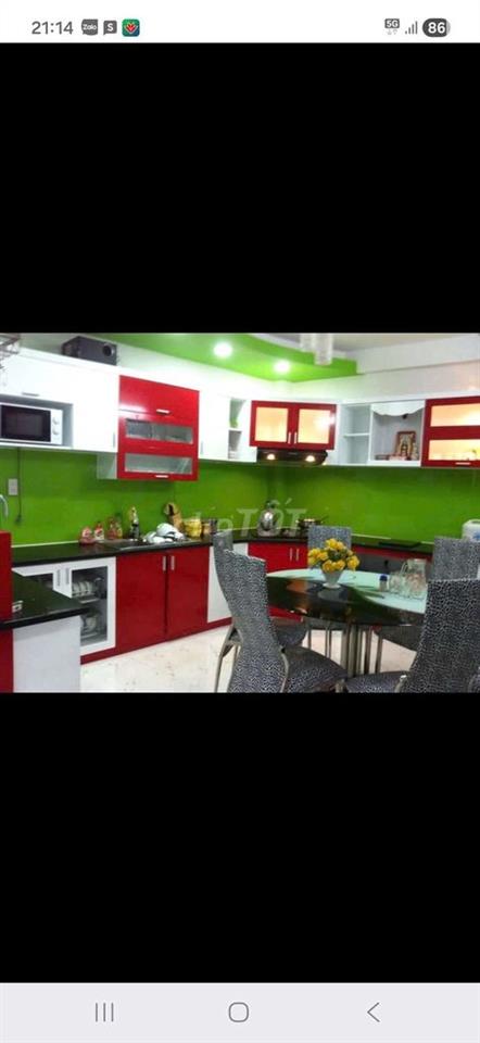 Nhà đúc kiên cố