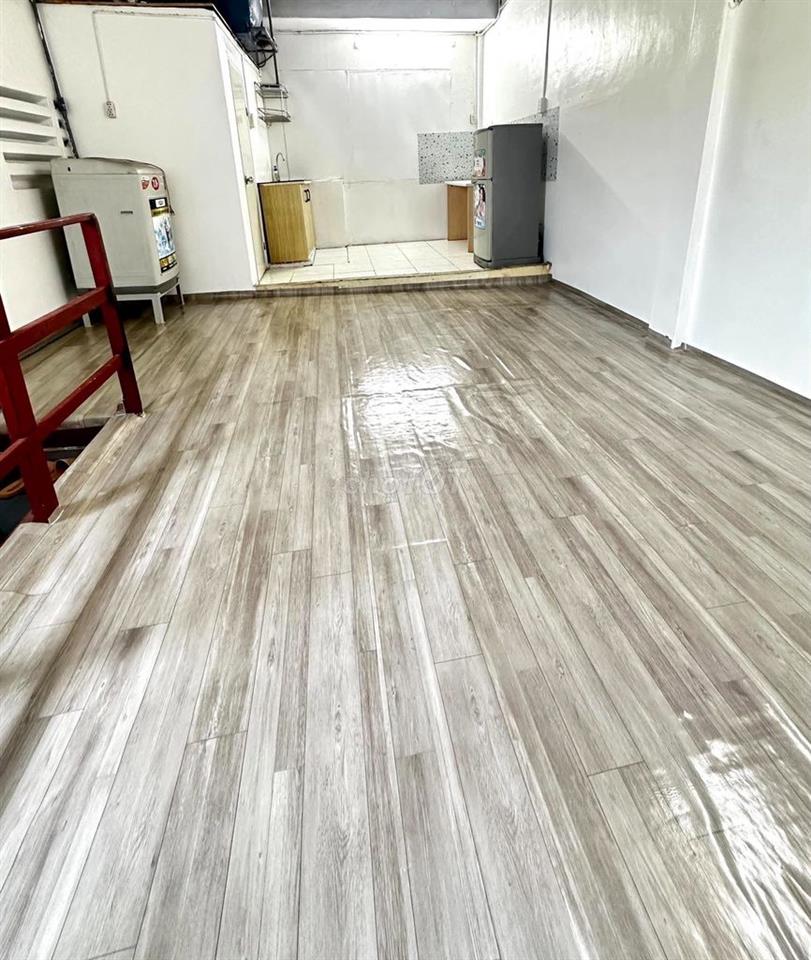 CHO THUÊ PHÒNG NGAY CẦU VƯỢT CÂY GÕ Q11