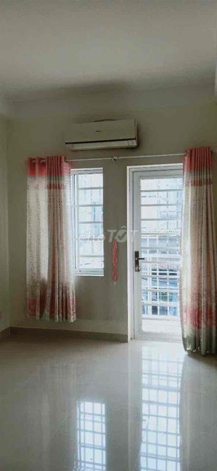 cho thuê phòng 24m2  quận 11 cũ (1 nữ thuê)