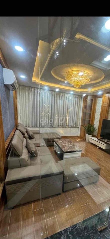 bán nhà mặt tiền Thạnh Lộc, có sân