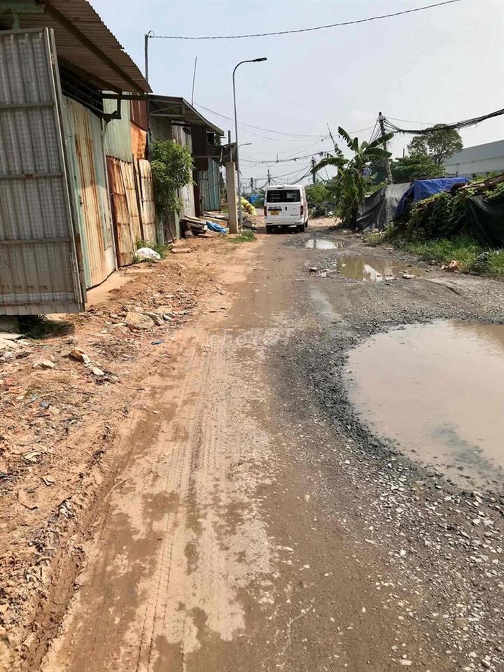 Nhà Xưởng Giá Rẻ - Hóc Môn
