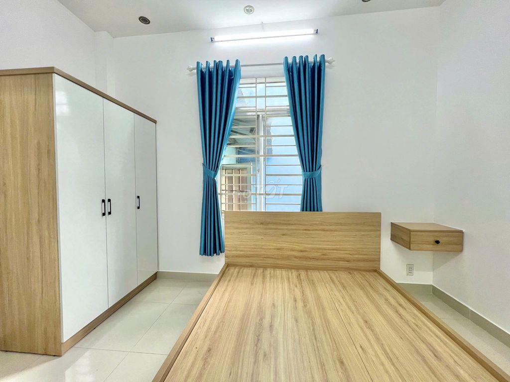 TRỆT - PHÒNG 3 GIAN QUẬN 4